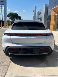Limpio seminuevo 2024 Porsch-e tayca-n 4S Sedan 4D - Product Image 6