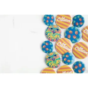Badge personnalisé Maxi, articles promotionnels personnalisables pour fêtes, produits publicitaires - Product Image 3