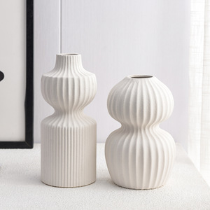 Keramikvase Kunstblumengefäß Keramikdekoration Wohnungsdekoration Einzigartige Neuartige Vase Nordische Gestreifte Keramikblumenvase Ornament - Product Image 2