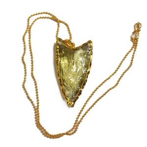 Mayorista y Proveedor de Collares con Punta de Flecha Transversal Oblicua de Cristal Rosa - Product Image 4