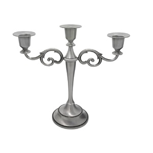 Candelabro de metal de estilo estándar con nuevo aspecto, candelabro con acabado en polvo blanco brillante, 5 brazos disponibles a un precio asequible - Product Image 3