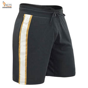 Short MMA avec logo personnalisé Vêtements de boxe unisexe de haute qualité pour adultes disponibles dans toutes les couleurs - Product Image 4