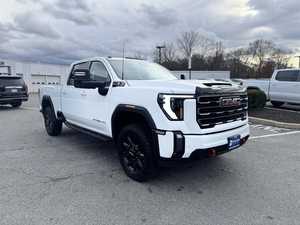 Land Rover Range Rover Crew Cab 4WD 2024 Blanco Brillante Usado con Techo Panorámico, Arranque Remoto, Asientos de Cuero y Paquete Tecnológico - Product Image 5