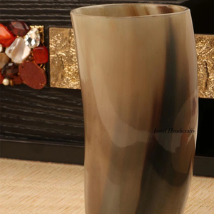 Corne à boire en verre artisanale artisanat naturel exquis avec finition parfaite des artisans indiens de style nautique animal poli - Product Image 1