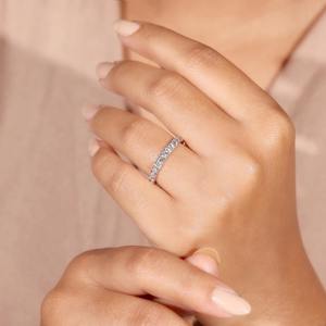 Anillo de Eternidad con Diamantes Cultivados en Laboratorio, Corte Redondo, 0.70 CTW, Banda de Eternidad, Diamante Certificado, Anillo de Aniversario, Diseño Único y Moderno - Product Image 5