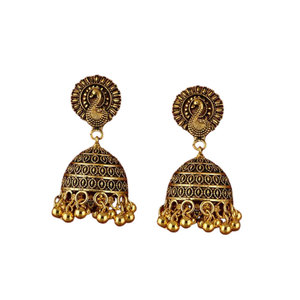 Vente directe d'usine, nouvelle arrivée, boucles d'oreilles tendance en acier inoxydable plaqué or, design personnalisé, fabriquées au Pakistan - Product Image 1
