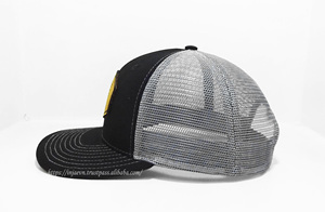 หมวกคนขับรถบรรทุก6แผงสีดำพร้อมแผ่นปะกาต้มน้ำหนังสีขาว - Product Image 4