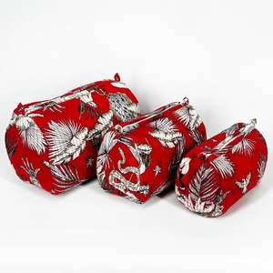 Ensemble étui en coton matelassé fait à la main Vintage écologique Durable résistant à l'eau grand imprimé rouge tropical fermeture éclair maquillage de voyage - Product Image 3