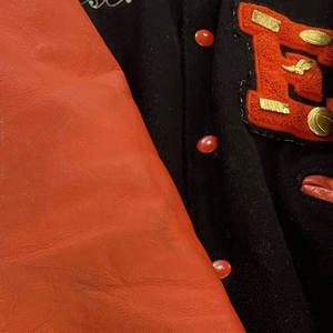 Chaqueta Universitaria Unisex de Lona 100% Algodón con Logotipo Personalizado, Novedad de 2026, para Equipos y Marcas - Product Image 4