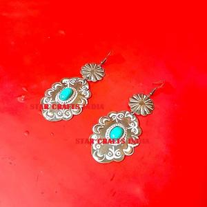 Meilleure vente Boucles d'oreilles en métal les plus exigeantes Meilleur pendentif bijoux Usine Offre Spéciale Accessoires de bijoux en métal au meilleur prix - Product Image 2