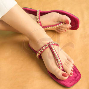 Unique Style Custom Made Women Kolhapuri Customizable Hot Pink Anti-Slippery Printed Velvet Upper Footwear - Product Image 3