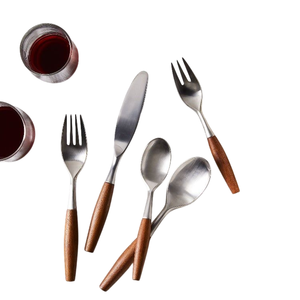 Cubiertos de Acero Inoxidable con Mango de Madera Vintage, Vajilla de Cocina con Bordes Lisos, Estilo Hogareño para Uso en Restaurantes - Product Image 2