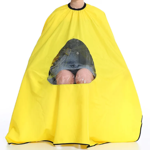 Vente en gros Tablier de marque privée Tablier Cape de salon de coiffure avec logo personnalisé avec poche et ficelle réglable pour coiffeur - Product Image 5