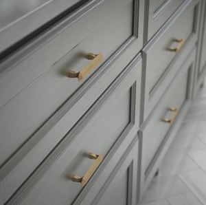 Luxurious aluminum drawer cabinet <b>pull</b> <b>handle</b> for home kitchen office furniture hardware <b>door</b> drawer wardrobe cabinet <b>handle</b> - Product Image 2
