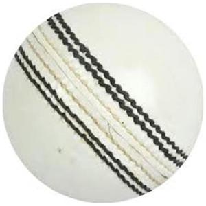 Pelota de críquet cosida a mano de alta calidad, logotipo personalizado, pelota de cuero de alumbre de la mejor calidad, precio bajo, exportación desde India, Color blanco - Product Image 5