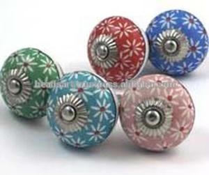 Boutons en céramique de conception mixte pour armoires tiroirs commodes chambres à coucher hôtels salons entrepôts utilisation extérieure en Inde - Product Image 1