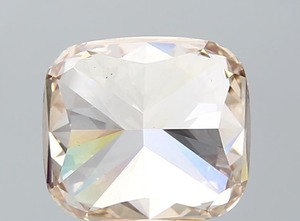 Diamante Cultivado en Laboratorio de 5.01 Quilates, Corte Cuadrado Cojín, Color Amarillo Marrón Claro VS1, Certificado IGI, CVD, Piedra Suelta para Joyería de Alta Gama - Product Image 2