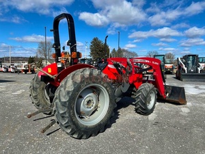 รถแทรกเตอร์ตีนตะขาบ Massey Ferguson 2605H ปี 2021 ระบบขับเคลื่อน 2 ล้อ พร้อมเครื่องยนต์ Kohler 15 แรงม้า  ประกอบด้วยชิ้นส่วนหลักๆ เช่น ปั๊มและเกียร์บ็อกซ์ - Product Image 4