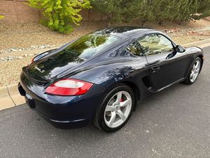 2008 Pors-che Cayman S Dirección automática de mano izquierda Asientos de cuero R17 Ruedas de aleación Cámara trasera Coupe Car Dimension - Product Image 3