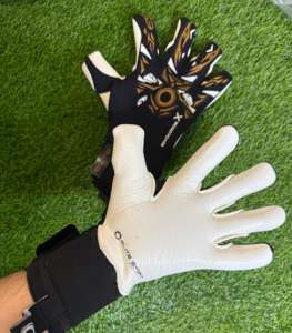 Nouveaux gants de gardien de but professionnel avec protecteur de doigt gants de gardien de but pour enfants adultes entraînement de Football lisse en Latex épais - Product Image 5