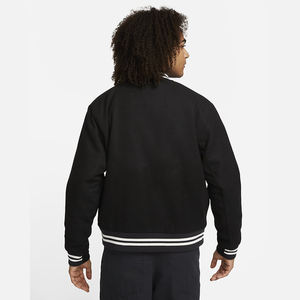 Veste universitaire en laine à manches longues pour homme, sur mesure, en laine véritable, streetwear d'hiver, broderie de patch, style sportif, devant droit - Product Image 2