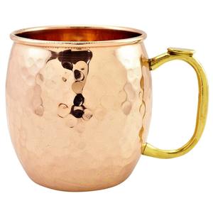 Taza de cobre versátil con tapa a prueba de fugas y aislamiento al vacío diseñado para mantener el café caliente y refrescante durante más horas - Product Image 2