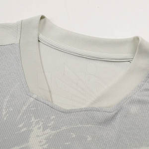 Uniforme de fútbol ligero más vendido Uniforme de fútbol Ropa deportiva cómoda Uniforme de fútbol para venta en línea - Product Image 3