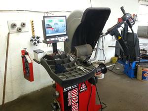 Heavy Duty Auto DSP9200 <b>wheel</b> balancer Tire Changer Machine and <b>Wheel</b> Balancer for Sale - Product Image 2