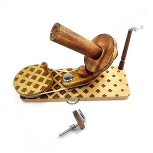 เครื่องบิดเส้นด้ายไม้อินเดียฝีมือพรีเมี่ยมเพื่อม้วนเส้นด้ายบอล เครื่องบิดแบบรวดเร็ว ชุดถัก เครื่องบิดเส้นด้ายในราคาขายส่งอินเดีย - Product Image 2