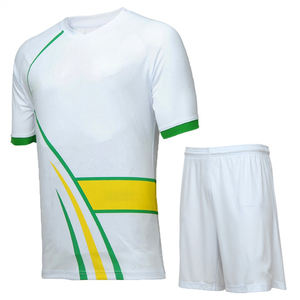 Uniforme de football haut de gamme pour adulte unité de production en vrac uniforme d'équipe de football sublimé entièrement personnalisée - Product Image 1