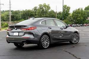 Venta al por mayor de coches BMW Serie 2 AWD 228i Drive Gran Coupe 4dr Sedán bastante usados al mejor precio - Product Image 3