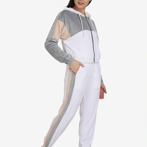 Custom Plus Size Ladies Winter Cotton Polyester Tracksuit Sportswear High Quality Sweatsuit 2 Pieces Set <b>Jogger</b> Tracksuit <b>Women</b> - Product Image 2