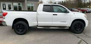 Tundra 2022 Sedán de Lujo Usado, Tracción en las Cuatro Ruedas, Asientos de Cuero, Control de Crucero Adaptativo, Blanco, Automático, Cámara Trasera de 360°, Techo Panorámico, 4.5L - Product Image 2