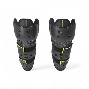 Genouillères de moto Acerbis CE Niveau 2 unisexes pour la protection - Product Image 2