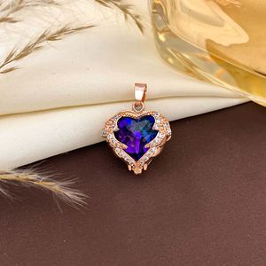 Ciondolo a cuore in zirconi placcato oro 18 carati Resoul, resistente all'ossidazione e impermeabile, charm fai da te per la creazione di gioielli, accessori moda donna. - Product Image 5