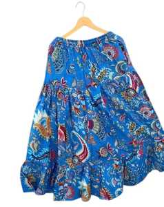 Elegante Estampado Artístico Multicolor Azul con Vuelo, Tela Suave y Transpirable y Cintura Elástica Cómoda para Uso Casual - Product Image 5