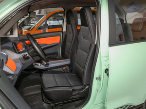 Lancement de nouveaux produits 2022, véhicule électrique à énergie nouvelle au design simple, avec une autonomie de 601 à 700 km et une puissance de 150 à 200 kW - Product Image 2