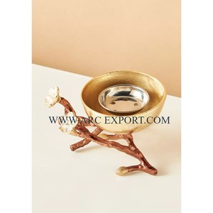 Nouveau modèle Look brillant brûleur de cire d'encens en acier inoxydable martelé conception de table ronde décoration Bakhoor brûleur bas prix - Product Image 2