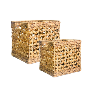 PANIER DE HYACINTHE D'EAU À Motif De Fleurs Artisanales Avec Cadre En Fer Robuste Décor À La Maison Élégant Et Robuste - Product Image 1