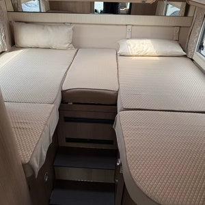 Nouvelle Mini Caravane de Luxe 4x4 pour 4, 5 ou 6 Personnes avec Douche et Cuisine - Product Image 3