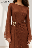 Robe longue en dentelle pour femme, élégante et stylée, conception et échantillonnage sur mesure en gros directement de l'usine Kaftan OEM ODM