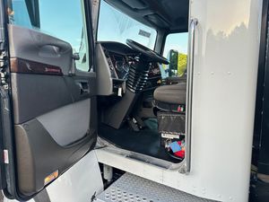 <strong>Used</strong> 2018 Ken worth T270 2 A x l e Flat <strong>bed</strong> <strong>Truck</strong> Ready To Sell now - Product Image 4