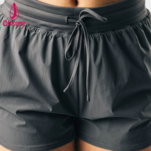 Services OEM Shorts de compression de gymnastique en cours d'exécution en différentes tailles des prix abordables Shorts de compression pour hommes teints en couleur unie - Product Image 6