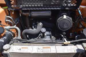 Minicargadora 2011 Case SR200-Fuerza, estabilidad y simplicidad - Product Image 2