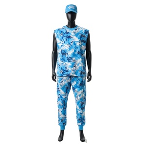 Conjunto de camiseta sin mangas y pantalones deportivos para hombre, tela de jersey de poliéster de alta calidad, color azul, logotipo personalizado, camiseta sin mangas y pantalones para hombre - Product Image 1