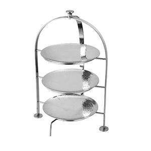 Juego de 3 soportes metálicos de un solo nivel con diseño martillado en oro, para servir frutas, decoración de mesa. - Product Image 5