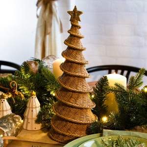 Figura Decorativa para Árbol de Navidad, Hecha a Mano con Mimbre, Adorno Navideño Rústico, Ecológico y Festivo, Decoración Vietnamita - Product Image 3