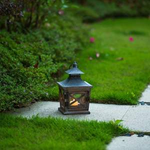 Linternas de madera para velas decorativas de 10,6 pulgadas de altura, Pilar colgante rústico, portavelas, linterna de granja para exhibición de mesa - Product Image 2