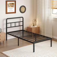 Cadre de lit en métal moderne et élégant, design gain de place pour les chambres d'appartement et d'hôtel