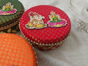 Caja de acero decorativa de 500 gramos, recuerdo de boda, evento, fiesta, regalo de devolución, invitados, Festival, templo de Navidad, regalo, cajas de joyería dulces - Product Image 4